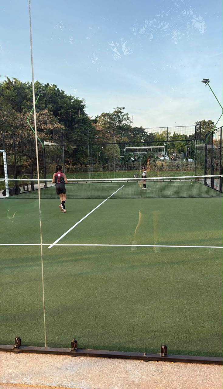 Monaliza Tennis Club seating